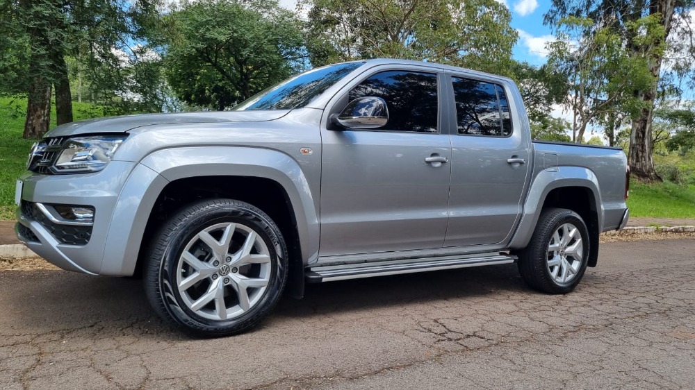 AMAROK HIGHLINE V6 2023/23 - Único Dono  5.700 KM's 